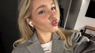 SilviaCoatsworth xxx